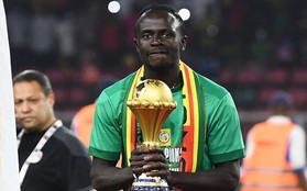 Mane từ tội đồ hóa người hùng trong loạt "đấu súng", Senegal hạ gục Ai Cập của Salah để lần đầu vô địch Cúp châu Phi