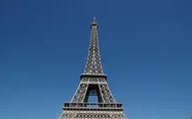 Tháp Eiffel tăng chiều cao thêm 6 mét