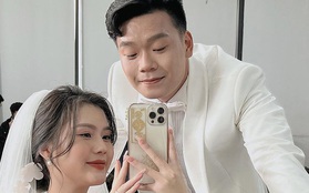 Tuyển thủ Việt Nam làm lễ ăn hỏi với bạn gái, lộ ảnh nhà cô dâu rập rình chuẩn bị cho ngày trọng đại