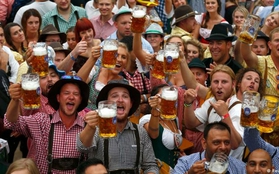 Lễ hội bia Oktoberfest sẽ mở lại sau 2 năm hoãn tổ chức vì đại dịch Covid