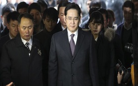 Bị cáo buộc thao túng cổ phiếu, ‘thái tử’ Samsung có thoát nạn?