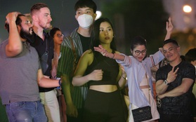 Ảnh: Hàng ngàn du khách hào hứng với "đại tiệc âm thanh" miễn phí lần đầu diễn ra tại Đà Nẵng