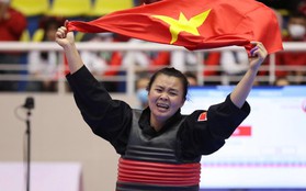 Nữ võ sĩ dân tộc Thái đoạt vàng SEA Games ngay trong lần đầu ‘chào sân’