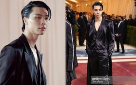 Johnny (NCT) diện đồ NTK gốc Việt dự Met Gala 2022, netizen được dịp "rần rần" vì bảnh