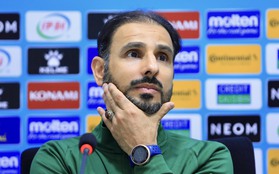 HLV U23 Saudi Arabia lý giải nguyên nhân đội nhà dừng tấn công U23 Việt Nam dù chơi hơn người