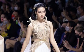 Đỗ Thị Hà "quét sạch" các sàn runway sau 2 năm đăng quang Hoa hậu Việt Nam
