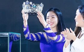 Cận cảnh vương miện đắt đỏ và quyền trượng "giản dị" của Miss World Vietnam 2022