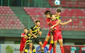 HLV của U19 Lào thừa nhận sự thật phũ phàng sau trận thua U19 Malaysia