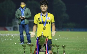 Quốc Việt là vua phá lưới U19 Đông Nam Á: Xứng danh "siêu nhân" giải trẻ!