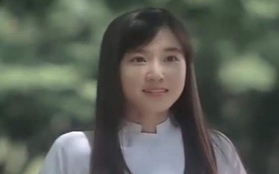 Park Eun Bin từng diện áo dài Việt sánh đôi Jang Dong Gun