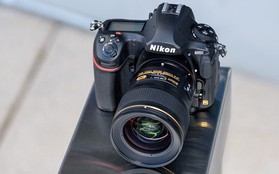 Nikon sắp dừng phát triển DSLR, còn Canon thì đến bao giờ?