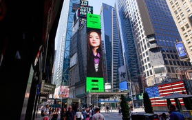 Phương Ly xuất hiện cực ngầu trên billboard quảng trường Thời Đại New York