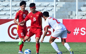 Cầu thủ U19 Việt Nam bị khâu 5 mũi ở đầu sau trận thắng U19 Philippines