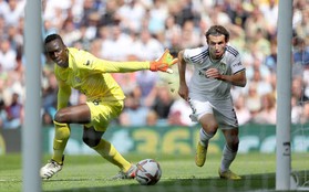 Thủ môn Mendy báo hại, Chelsea thảm bại trước Leeds