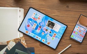 Ảnh thực tế Huawei MatePad Pro 11 inch: Thiết kế đẹp cùng màn hình viền siêu mỏng