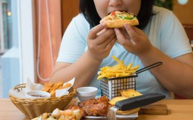 4 thói quen ăn uống có thể dẫn đến mất cân bằng nội tiết tố