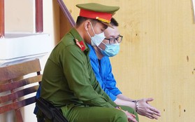 Vì sao không được quay phim, chụp ảnh tại phiên xét xử hacker Nhâm Hoàng Khang?