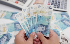 Tỉ giá bảng Anh so với đô la Mỹ thấp nhất trong 50 năm