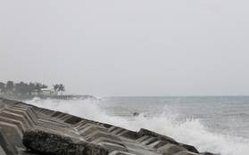 Siêu bão Noru quần thảo biển Đông, gần 2.400 ngư dân Quảng Nam vẫn ở ngoài khơi