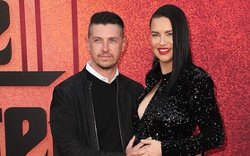 "Thiên thần nội y" Adriana Lima đón con thứ ba chào đời