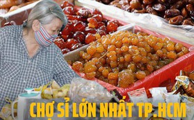 Chợ Bình Tây tấp nập người ra vào dịp Tết, tiểu thương vẫn "tiếc hùi hụi" cảnh đông đúc nhiều năm trước