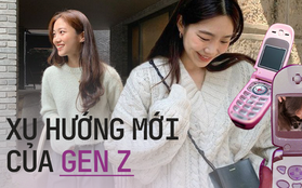 Gen Z chuộng điện thoại nắp gập kiểu cũ để thoát cuộc sống “nghẹt thở” bằng cách nào?