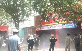 Hà Nội: Siêu thị tại quận Cầu Giấy bất ngờ bốc cháy
