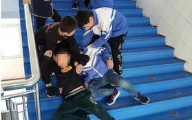 Thảm kịch giẫm đạp tại một trường cấp 2 Trung Quốc khiến 1 học sinh tử vong