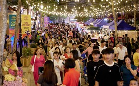 Chợ đêm bên biển VUI-Fest Bazaar - tụ điểm ăn chơi “vui phết” tại Phú Quốc