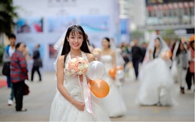 Quốc gia lớn nhất châu Á sắp trở thành “đất nước độc thân” như Nhật Bản: Phụ nữ học càng cao càng “ế”, muốn kết hôn cũng khó