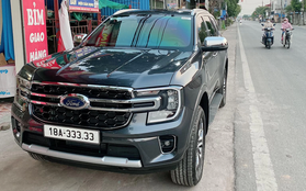 Tính thu lời cả tỷ bạc từ chiếc Ford Everest biển ngũ quý 3, người bán nhận "cơn mưa" cuộc gọi nhưng chưa ai chốt