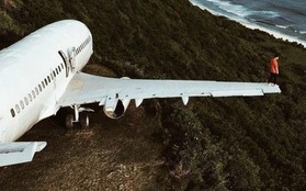 Máy bay "hết đát" được tân trang thành biệt thự tựa vách núi, giá thuê 170 triệu đồng/ngày nhưng nhìn thôi đã mê