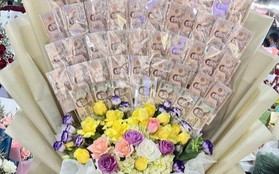 Đặt bó hoa tiền mặt giá 37 triệu đồng tặng bạn trai nhưng bị shipper cuỗm mất