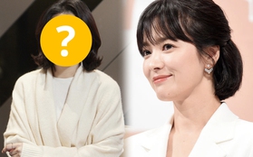 Hiếm khi khen ai, Song Hye Kyo lại bất ngờ thốt lên: "Đẹp quá!" khi nhìn nữ diễn viên này