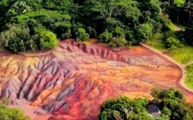 Vùng đất "cầu vồng" độc đáo - thiên đường có thật của đảo quốc Mauritius bé nhỏ