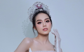 “Bà trùm” Sen Vàng ủng hộ việc Hoa hậu Thanh Thủy phẫu thuật thẩm mỹ sau vài tháng đăng quang