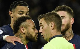 Trọng tài Pháp có thể bị phạt tù nếu cho cầu thủ ăn vào giữa trận
