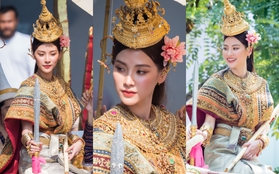 Baifern Pimchanok bừng sáng hóa nữ thần Songkran 2023, khoe visual mãn nhãn giữa đường phố Siam