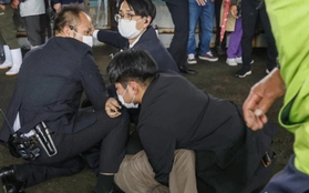 Bắt giữ nghi phạm ngay sau tiếng nổ lớn gần Thủ tướng Nhật Bản Kishida