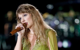 Trở lại sau khi ngầm xác nhận chia tay bạn trai: Taylor Swift mắc lỗi liên tục trên sân khấu