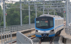 Tàu metro số 1 TP.HCM chạy thử qua 8 nhà ga trên cao