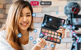 Bỏ tiền thuê ''chiến thần livestream'' bán phá giá: Khách hàng bị thao túng tâm lý, nhãn hàng lại chịu quá nhiều rủi ro!