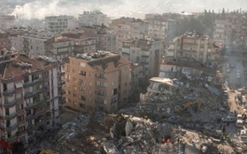 Liên tiếp xảy ra hai trận động đất làm rung chuyển miền Nam Thổ Nhĩ Kỳ