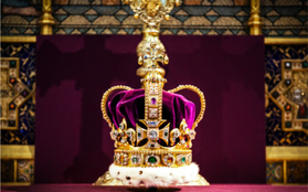 Những báu vật sẽ xuất hiện trong lễ đăng quang Nhà vua Anh Charles III