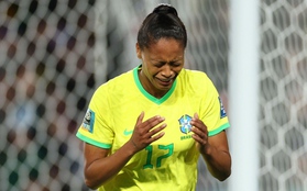 World Cup nữ 2023: Tiền đạo Brazil bật khóc khi lập hat-trick đầu tiên của giải