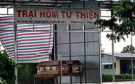 Mang quan tài vào công trình xây trái phép rồi treo bảng "trại hòm từ thiện"