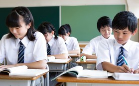 "Cú sốc" ở quốc gia châu Á: Hàng triệu học sinh 15 tuổi không thể nói một câu tiếng Anh hoàn chỉnh