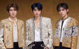 Hỗn loạn concert 10 năm của TFBOYS: Fan chen lấn xô đẩy, đánh nhau, đẩy ngã bảo vệ xông vào SVĐ!