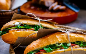 Báo quốc tế ngợi ca bánh mì Việt Nam: Không chỉ là bản sao của bánh mì Pháp nguyên bản mà còn hơn thế