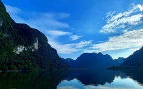 Thảo nguyên Đồng Lâm mùa ngập nước